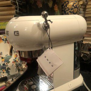 SMEG ESPRESSO MACHINE BRAND NEW IN BOX WHITE Rare